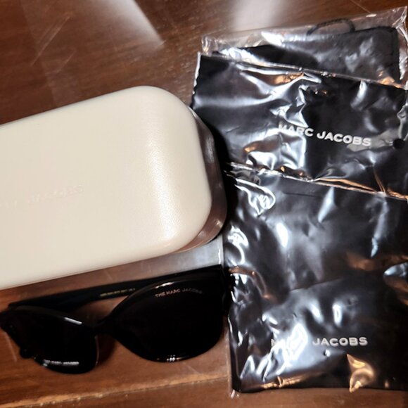 Marc Jacobs Sunglasses 554/S Black - NEW - Full Inclusion main image 10